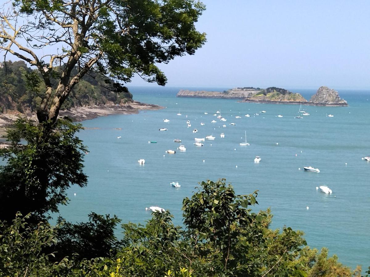 La Porte Bleue Cancale Exteriör bild